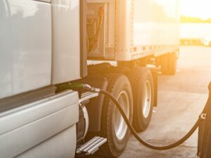 La Comisión Europea recuerda a España su compromiso con la subida del Gasoil